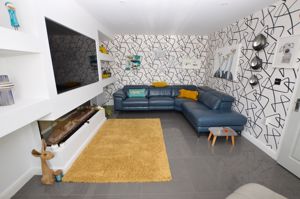 Lounge- click for photo gallery